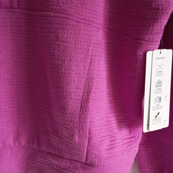 Cozy Women's Raspberry Pullover Top - Picture 6 of 9